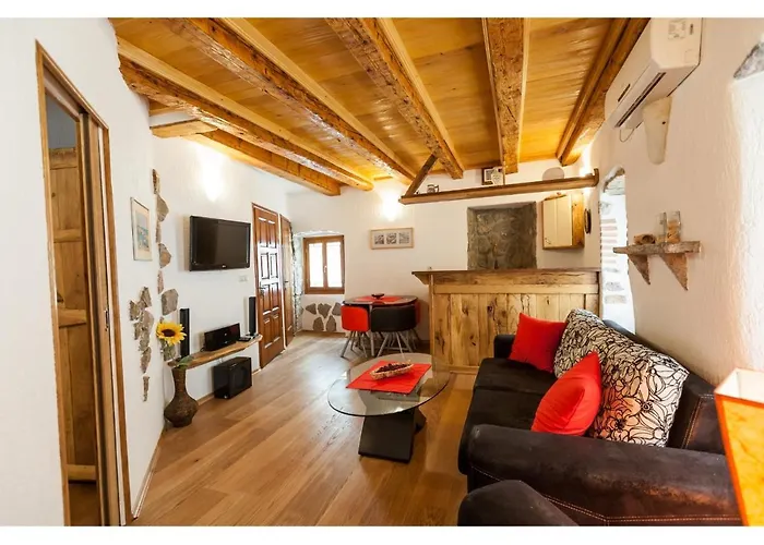 Apartament With Wifi Vrbnik, Krk - 15721 Vrbnik (Primorje-Gorski Kotar)