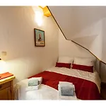 Apartmán With Wifi Vrbnik, Krk - 15721 *